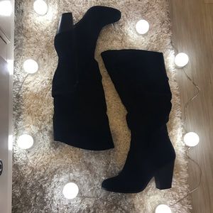 Rampage RAM-VEETA Black Micro suede boots. Size 8M